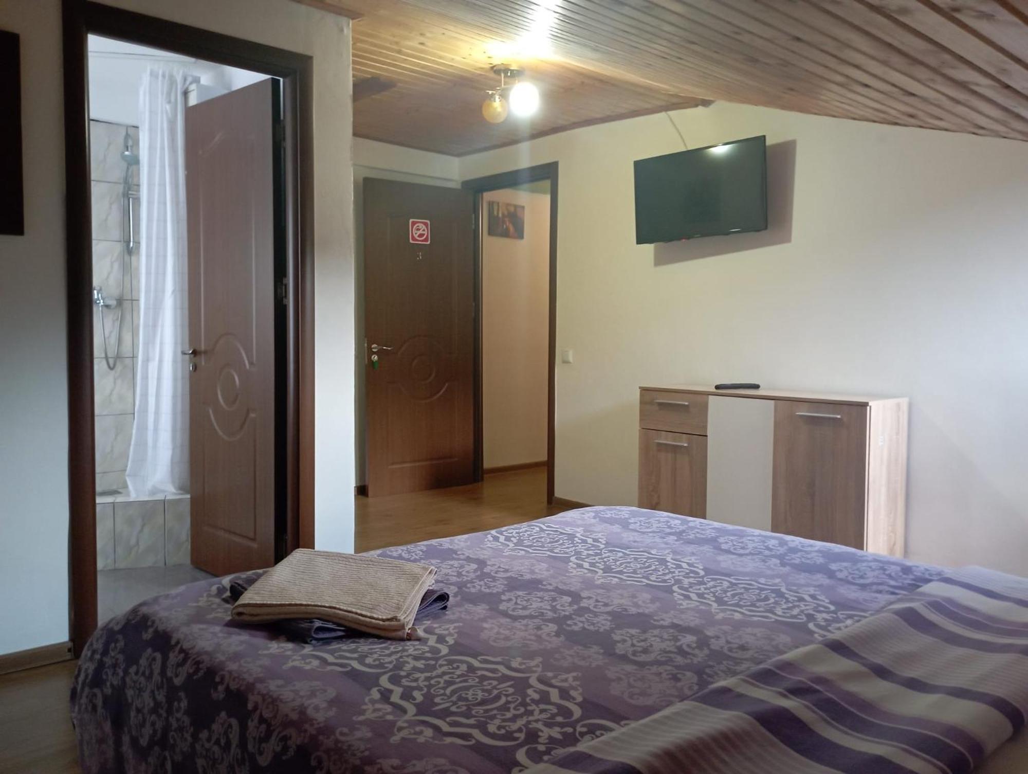 Pensiunea Dates Cartisoara Room photo